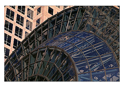 [Wintergarden Architectural Detail - wtc029911.jpg - 90146 Bytes]