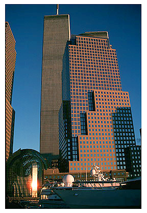 [Sunset at World Trade Center and World Financial Center Marina - wtc049931.jpg - 94408 Bytes]
